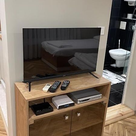 Ivet Guest Rooms Varna Esterno foto